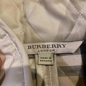 women’s quilted burberry coat